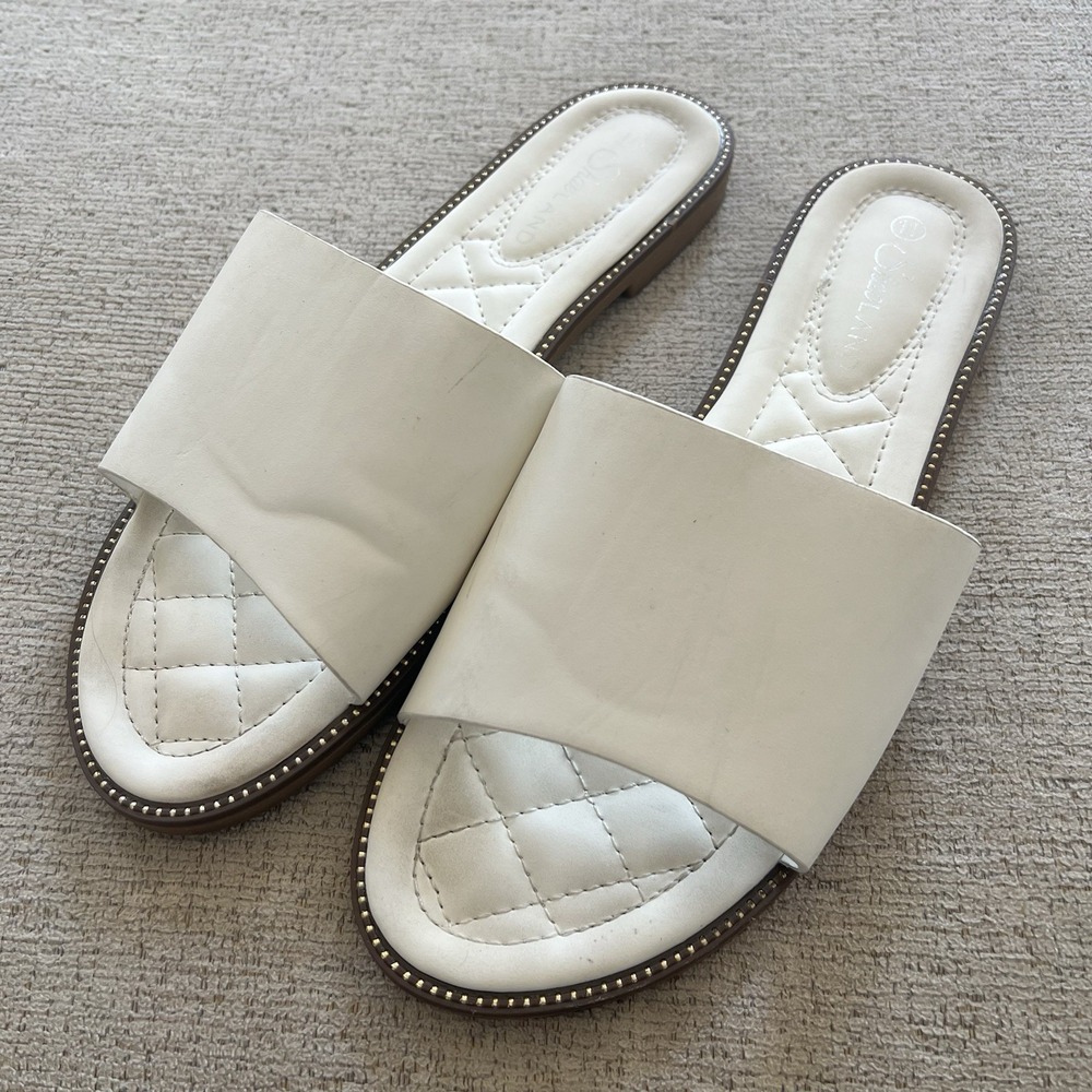ShoeLAND Womens White Quilted Slide Sandals Gold Stud Trim Flat Shoes Size 11